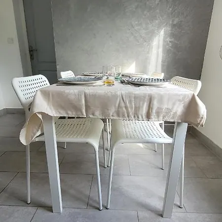 펜션 La Maison Dans Le Jardin
